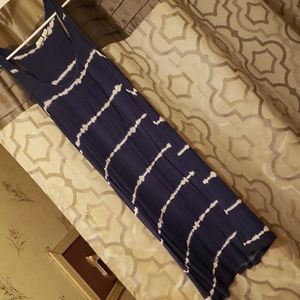 Preowned XS tie dye maxi dress